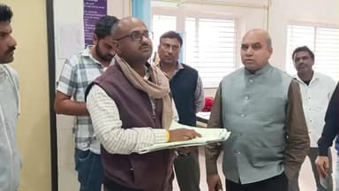 सुसनेर: एसडीएम ने पुराने बस स्टैंड स्थित सिविल अस्पताल का औचक निरीक्षण किया, अव्यवस्थाओं पर बरसे और खुद बीपी-शुगर की जांच कराई