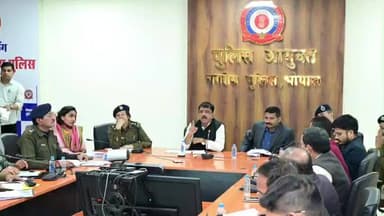 बैरसिया: भोपाल: सांसद आलोक शर्मा ने पुलिस आयुक्त कार्यालय में सड़क यातायात समिति की बैठक की