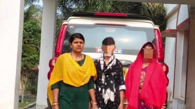 ଏରସମା: ଏରସମା ଥାନା ଅଧିନ ଓଲରା ଅଞ୍ଚଳ ରେ ନିଖୋଜ ଥିବା ନାବାଳିକା ଉଦ୍ଧାର କରି ପରିବାର ଲୋକଙ୍କ ଜିମା ଦେଲା ପୋଲିସ