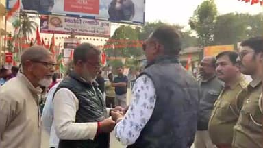 বালুরঘাট: এসআইআর হেয়ারিংয়ের নামে হয়রানির অভিযোগে বালুরঘাটে জেলা কংগ্রেসের বিক্ষোভ ও ডেপুটেশন