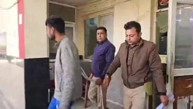 मथुरा: जीआरपी मथुरा रेलवे पुलिस ने पकड़े 3 चोर, किए गए गिरफ्तार