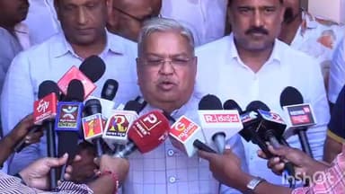 ಶಿವಮೊಗ್ಗ: ಸಿಎಂ ಕಾಂಗ್ರೆಸ್ ಶಾಸಕರು ನಡೆದುಕೊಂಡ ರೀತಿ ಸಂವಿಧಾನ ವಿರೋಧಿ ನೀತಿ: ನಗರದಲ್ಲಿ ಸಂಸದ ಗೋವಿಂದ ಕಾರಜೋಳ