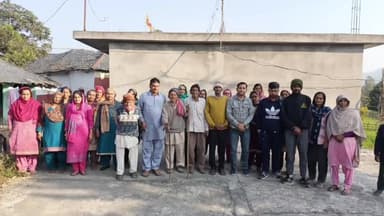 बंगाणा: लालशाह में स्मार्ट मीटरों के खिलाफ ग्रामीणों का उग्र विरोध, फूटा जनाक्रोश