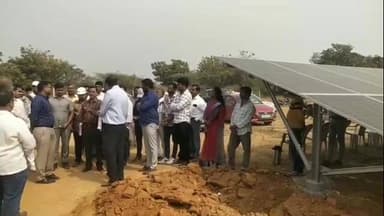 మంథని: సోలార్ ప్రాజెక్టు పనుల్లో వేగం పెంచాలి., మంథనిలో విస్తృతంగా పర్యటించిన జిల్లా కలెక్టర్ కోయశ్రీ హర్ష