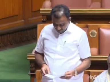 ಬೀದರ್: ಮಾಜಿ ಸಚಿವ ಡಿ. ಭೀಮಣ್ಣ ಖಂಡ್ರೆ ಸೇವೆ ಅದ್ಬುತ : ಬೆಂಗಳೂರು ವಿಧಾನ ಸಭೆಯಲ್ಲಿ ಬೀದರ್ ದಕ್ಷಿಣ ಕ್ಷೇತ್ರದ ಶಾಸಕ ಡಾ. ಶೈಲೇಂದ್ರ ಬೆಲ್ದಾಳೆ