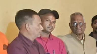 नवगछिया: श्री रामलला प्राण प्रतिष्ठा की दूसरी वर्षगांठ राजेन्द्र कॉलोनी में मनायी गयी, कई श्रद्धालु शामिल हुए