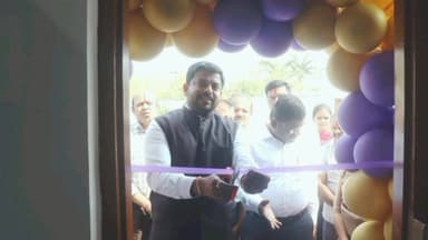 ವಿಜಯಪುರ: ನಗರದಲ್ಲಿ ಜಿ.ಪಂ ಸಿಇಒ ರಿಷಿ ಆನಂದ ಅವರಿಂದ ನೂತನ ಕೊಠಡಿ ಉದ್ಘಾಟನೆ ಮಾಡಿದ ಸಿಇಒ ರಿಷಿ ಆನಂದ