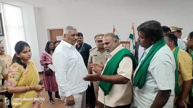 ಚಾಮರಾಜನಗರ: ನಗರದಲ್ಲಿ ಉಸ್ತುವಾರಿ ಸಚಿವ ಕೆ.ವೆಂಕಟೇಶ್ ಗೆ ರೈತರಿಂದ ತರಾಟೆ