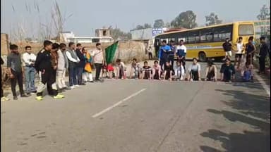 गोवर्धन: उड़ान महोत्सव में 400 और 800 मीटर दौड़ सम्पन्न