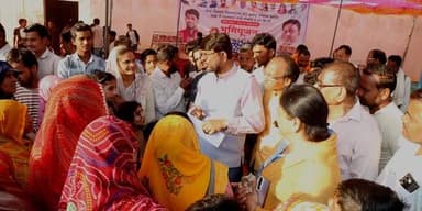 सड़कों ने गाँव को शहर से जोड़ा, विकास को गति दी और ग्रामीण जीवन को नई दिशा दी
===
असंभव को संभव करने का कार्य अगर किसी न...