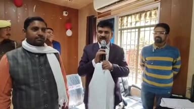 मड़ियाहू: मड़ियाहू में जिलाधिकारी ने एसआईआर कार्यों का किया औचक निरीक्षण