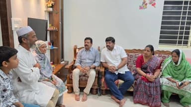 ಧಾರವಾಡ: ವಿದ್ಯಾರ್ಥಿನಿ ಝಾಕೀಯ ಮುಲ್ಲಾ ಅನುಮಾನಾಸ್ಪದ ರೀತಿಯಲ್ಲಿ ಸಾವು: ಕುಟುಂಬಕ್ಕೆ ಪಾಲಿಕೆ ಮಹಾಪೌರ ಜ್ಯೋತಿ ಪಾಟೀಲ ಸಾಂತ್ವನ