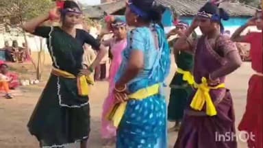 बिछिया: अंजनिया में निजी कार्यक्रम में पारंपरिक गोंडी नृत्य की धूम, सोशल मीडिया पर वीडियो वायरल