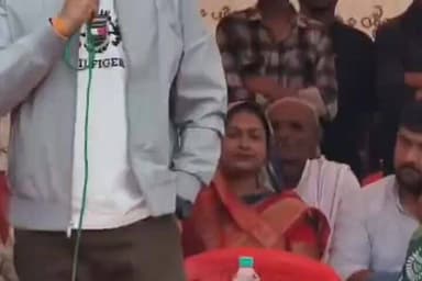 साईं खेड़ा: तुमड़ा में क्रिकेट प्रतियोगिता का समापन, क्षेत्रीय विधायक मंत्रिपुत्र राव अनुज प्रताप रहे मुख्य अतिथि