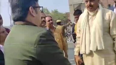 मुहम्मदाबाद: सांसद अफजाल अंसारी के काफिले को पुलिस ने हाईवे सड़क पर रोका, पुलिस से हुई तीखी नोंकझोंक, अफजाल ने बताया जान को खतरा