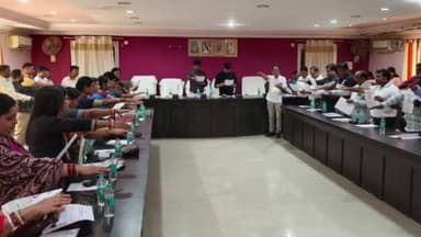 ବାରିପଦା ମ୍ୟୁନିସିପାଲଟି: ବାରିପଦା ମ୍ୟୁନିସିପାଲଟି ସମ୍ମିଳନୀ କକ୍ଷରେ ଜାତୀୟ ମତଦାତା ଦିବସ ଉପଲକ୍ଷେ ଶପଥ ପାଠ ଉତ୍ସବ ଅନୁଷ୍ଠିତ