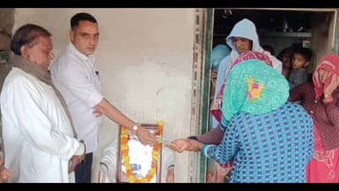 શહેરા: બોડીદ્રાખુર્દ ગામે હૃદય રોગના હુમલાથી મૃત્યુ પામનારના પરિવારને સરપંચ દ્વારા કારજ પાણી માટે રૂ.૧૧ હજારની મદદ પુરી પડાઈ