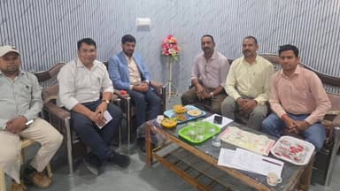 अनुविभाग डभरा में रकबा समर्पण अभियान, नगर पंचायत अध्यक्ष दीपक साहू ने किया रकबा समर्पण