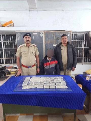 ଖରିଆର: ଖଡ଼ିଆଳରେ ପୋଲିସ ଦ୍ୱାରା ଦେଶି ମଦ ଜବତ, ଜଣେ ଗିରଫ ନେଇ ଏସପିଙ୍କ ସୂଚନା