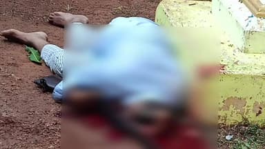 ಅಂಕೋಲ: ಡಬಲ್ ಬ್ಯಾರಲ್ ಗನ್ನಿಂದ ಶೂಟ್ ಮಾಡಿಕೊಂಡು ಪಿಕಳೆ ಆಸ್ಪತ್ರೆ ನೌಕರ : ಹಟ್ಟಿಕೇರಿಯಲ್ಲಿ ಘಟನೆ