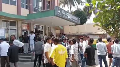 ತುಮಕೂರು: ಸಚಿವ ಜಮೀರ್ ಅಹ್ಮದ್ ಖಾನ್ ಪುತ್ರ ಜೈದ್ ಖಾನ್ ಅಭಿನಯದ ಕಲ್ಟ್ ಕನ್ನಡ ಸಿನಿಮಾಗೆ ನಗರದಲ್ಲಿ ಉತ್ತಮ ಪ್ರತಿಕ್ರಿಯೆ