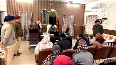 खरीक: झंडापुर में एसपी का जनसंवाद, बिहपुर में शांति समिति की बैठक आयोजित