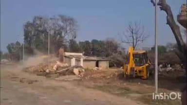 तिलोई: प्रशासन ने जायस बस स्टेशन की आरक्षित भूमि से हटाया अतिक्रमण, मौके पर रही राजस्व-पुलिस टीम