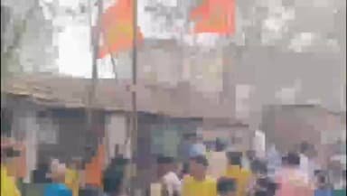 आठनेर: सातनेर में भव्य ध्वज पताकाओं के साथ निकली कलशयात्रा, श्रीराम महायज्ञ का हुआ शुभारंभ, ग्राम बना अयोध्या नगरी