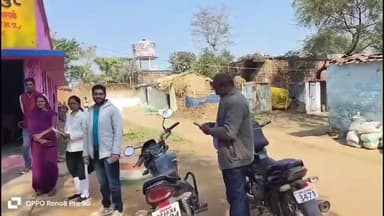 देवेंद्रनगर: मुख्य चिकित्सा अधिकारी डॉ. अभिषेक जैन ने ग्राम राजापुर में किया निरीक्षण, गर्भवती महिलाओं की जांच के दिए निर्देश