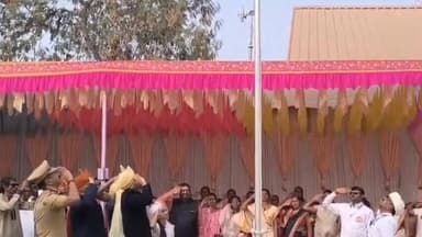 मोहोळ: तहसील कार्यालय येथे प्रजासत्ताक दिन उत्साहात साजरा