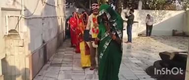 हरलाखी: कल्याणेश्वर स्थान महादेव मंदिर कलना में हरियाणा के दूल्हे ने बिहार की लड़की से शादी की