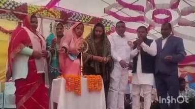 चेनारी: उत्क्रमित मध्य विद्यालय भरंदुआ के प्रांगण में गणतंत्र दिवस के अवसर पर सांस्कृतिक कार्यक्रम का आयोजन किया गया