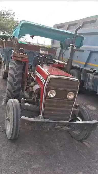 #Balotra: थाना पचपदरा द्वारा बजरी माफियाओं के विरूद्ध बड़ी कार्यवाही।
गोल क्षेत्र से 05 ट्रैक्टर-ट्रोली जब्त।
कुल 05 बज...