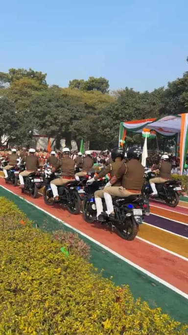 “गणतंत्र दिवस की हार्दिक शुभकामनाएं! 🇮🇳 बाराबंकी में उत्सव का रंग, देशभक्ति की उमंग!”
#barabanki #viral #barabankiupdates #viralpost