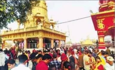 कुरसाकांटा: कुर्साकांटा - ऐतिहासिक धर्मस्थल सुंदरनाथ धाम मंदिर में श्रद्धालुओं की उमड़ी भीड़