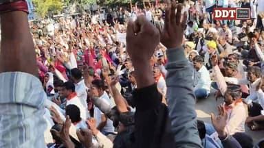 जालोर कलेक्ट्रेट के बाहर लोग बोले- झाब पंचायत समिति नहीं बनी तो वोट का बहिष्कार करेंगे...#ddtnews