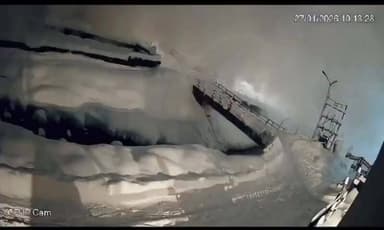 🚨 कश्मीर में तबाही, सोनमर्ग में भयंकर एवलांच, CCTV में कैद हुआ खौफनाक मंजर
#Kashmir #Sonmarg #Avalanche #BreakingNews #...