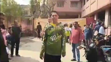 ব্যারাকপুর ১: ব্যারাকপুরে SIR হেয়ারিংয়ে ডাক পেয়ে SIR শুনানি ক্যাম্পে উপস্থিত বিশেষ চাহিদা সম্পন্ন নতুন ভোটার