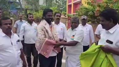 தோவாளை: தாளக்குடி பகுதியில் ₹ 15 லட்சம் மதிப்பில் புதிய ரேஷன் கடை. விஜய் வசந்த் எம் பி அடிக்கல் நாட்டினார்