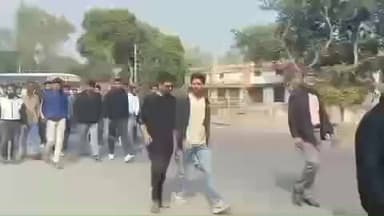 सरवाड़: सरवाड़ पुलिस ने धारदार हथियार से हमले के आरोपी को किया गिरफ्तार, परिजनों ने सख्त कार्रवाई के लिए सौंपा ज्ञापन