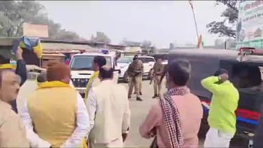 जखनिया: शहीद जगपति राम की प्रतिमा पर पुष्पांजलि के दौरान सुभासपा के राष्ट्रीय महासचिव अरबिंद राजभर पर उठे अधूरे वादों के सवाल