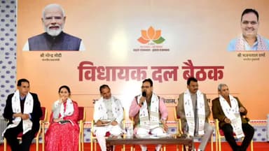 लालसोट: लालसोट विधायक ने मुख्यमंत्री से भेंट की, दो वर्षों के कार्यकाल के दौरान किए गए विकास कार्य की पुस्तिका का विमोचन किया