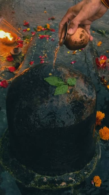 शिव सदा सहायते 🕉️🙌
|| @varanasi_banaras_kashi ||