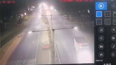 కత్తిపూడి హైవేపై ఘోర రోడ్డు ప్రమాదం, CCTV ఫుటేజ్ విడుదల చేసిన పోలీసులు