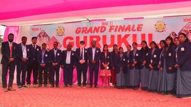 हथुआ: मीरगंज में डॉ. संजीव कुमार ने कहा, कला और खेल से छात्रों का होगा सर्वांगीण विकास