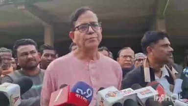 পান্ডুয়া: সেলফি তোলা মানেই প্রেম নয় , হুমায়ুন ও কংগ্রেসের সঙ্গে জোট প্রসঙ্গে পান্ডুয়ায় বললেন সিপিআইএম রাজ্য সম্পাদক মহ সেলিম