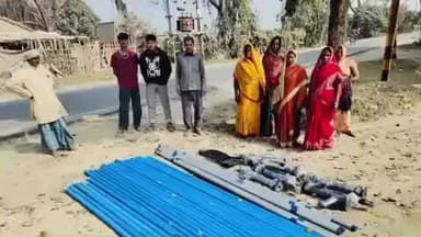 फुलवरिया: फुलवरिया में मनरेगा से लगे 25000 पौधों के संरक्षण के लिए 30 चापाकल वितरित, हरियाली की दिशा में पहल