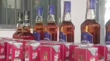 मोकामा: मोकामा में दारोगा भर्ती परीक्षा का अभ्यर्थी विदेशी शराब के साथ गिरफ्तार