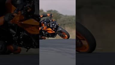 Bike Ka बेताज Badshah KTM 🔥🔥 #ktm #bike #review #shortsvideo #shorts