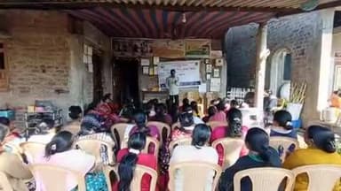 મહુવા: મહુવા તાલુકાના વડીયાના પ્રાકૃતિક ફાર્મની ગણદેવીના ખેડુતોએ મુલાકાત લીધી.